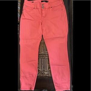 Torrid coral colored skinny jeggings